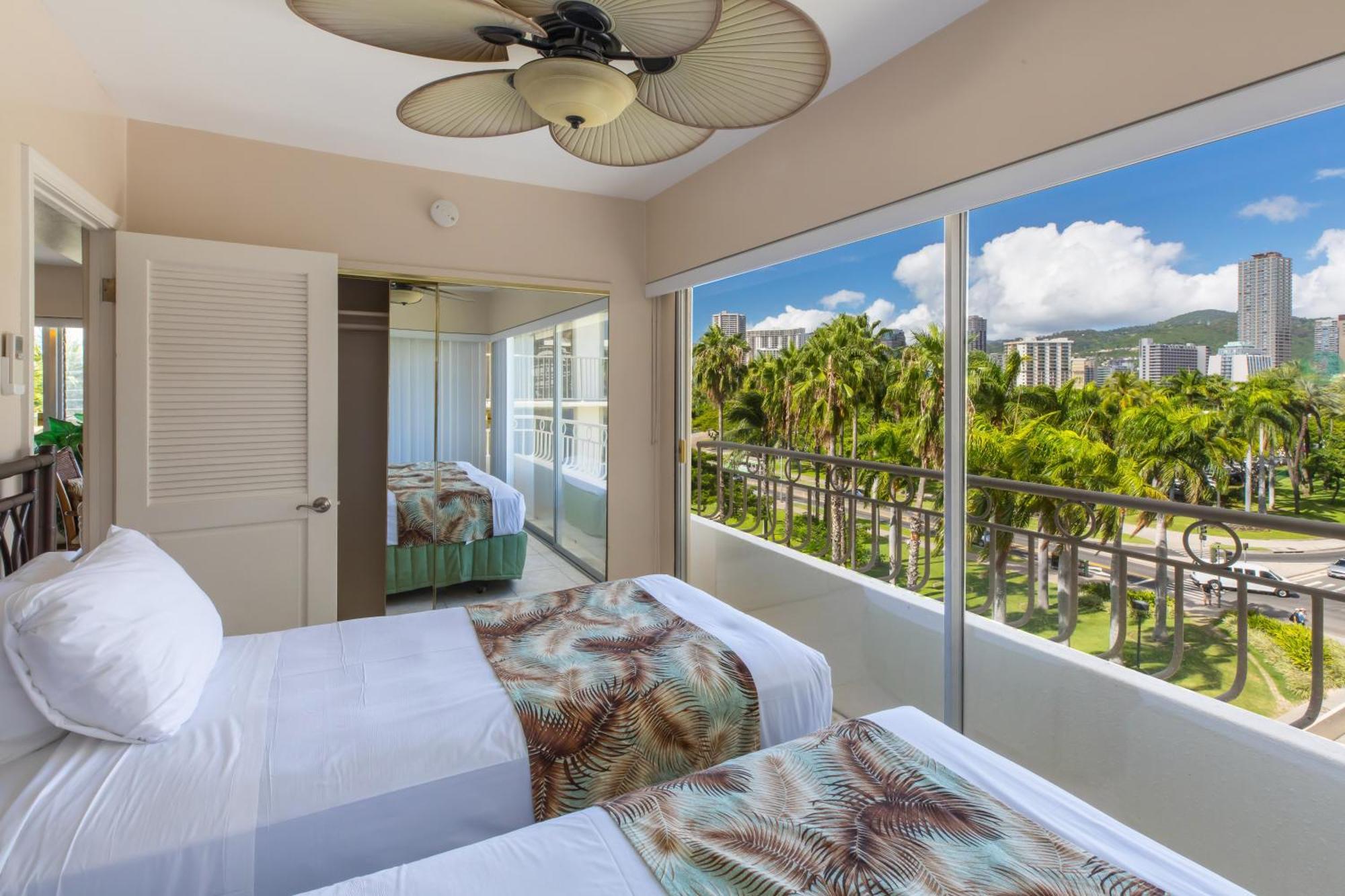 Apartment Waikiki Shore By Outrigger - Select Your Unit Honolulu